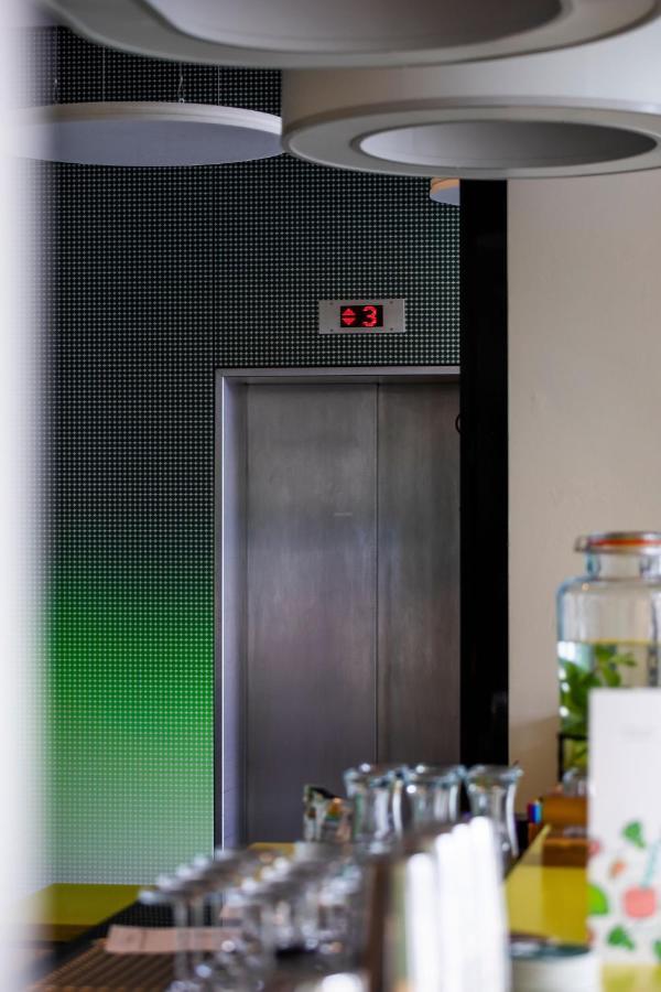 Lyvinn Hotel Frankfurt Frankfurt am Main Bagian luar foto